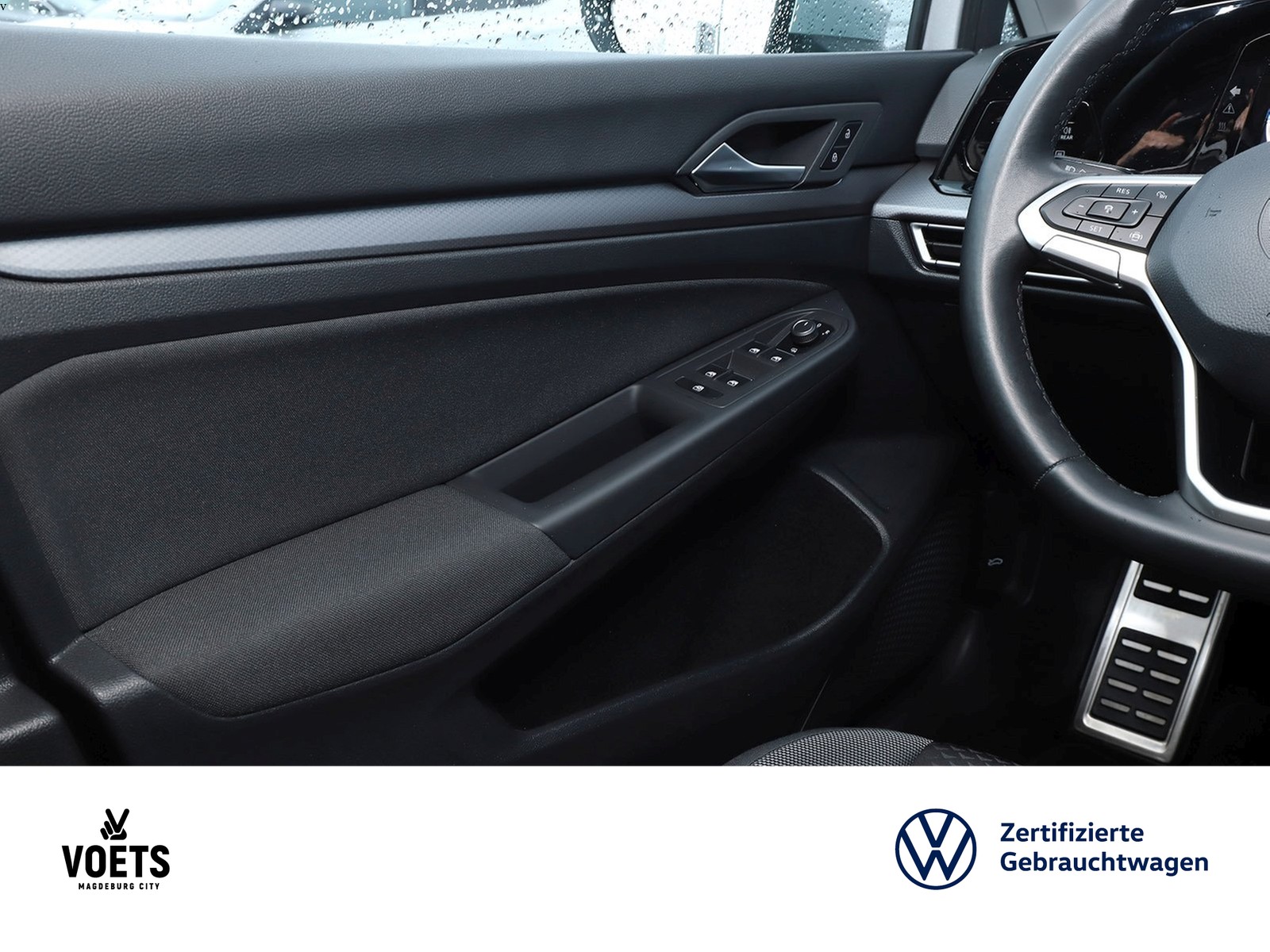 Fahrzeugabbildung Volkswagen Golf VIII 1,5 TSI Active DISCOVERPRO+LED+LANE+