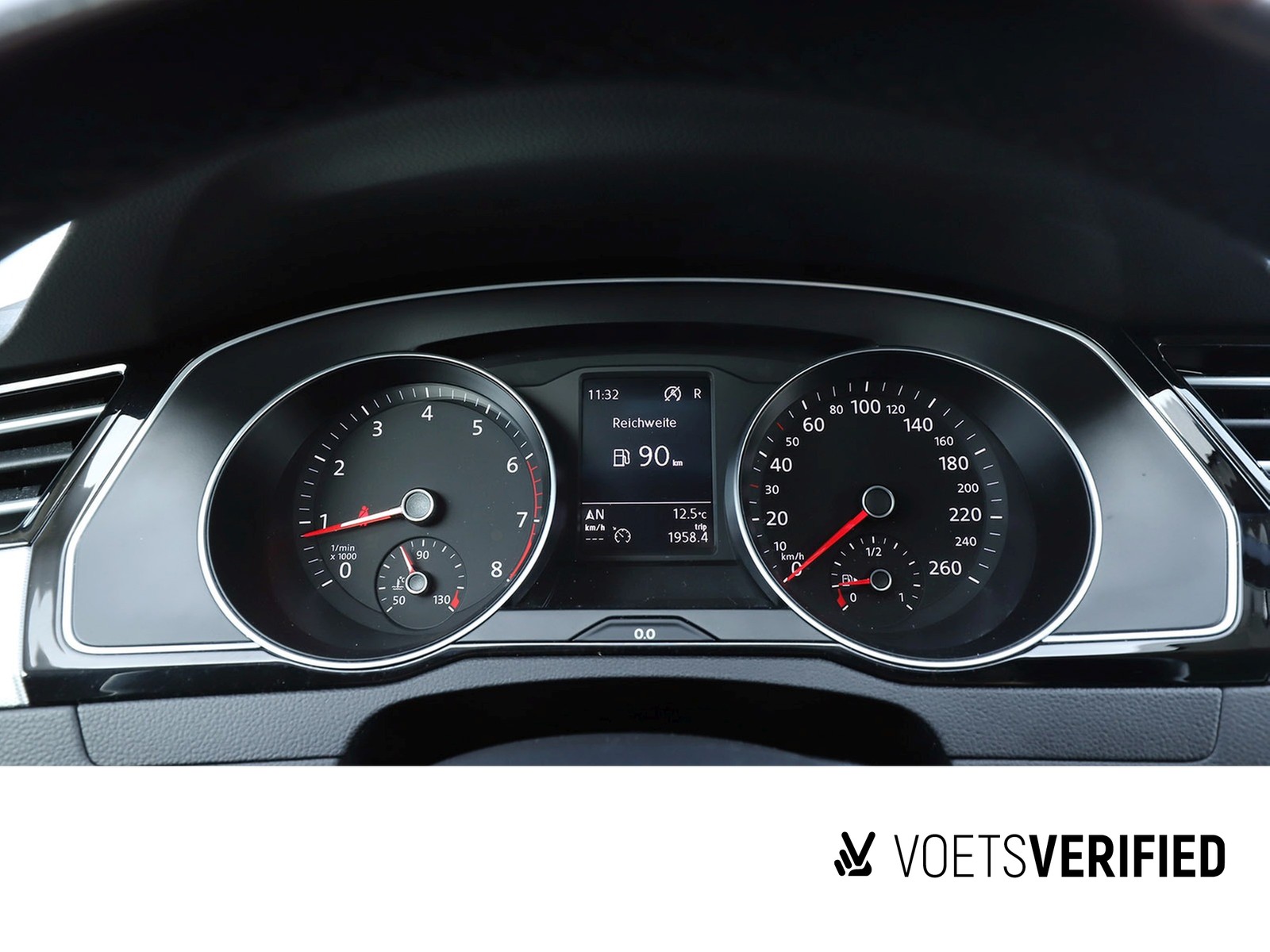 Fahrzeugabbildung Volkswagen PASSAT VARIANT COMF. 1.8TFSI DSG NAVI+LED+STANDH
