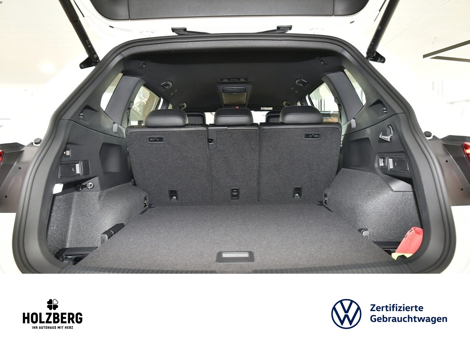 Fahrzeugabbildung Volkswagen Tiguan Allspace 2.0 TDI DSG R-Line 4Motion AHK