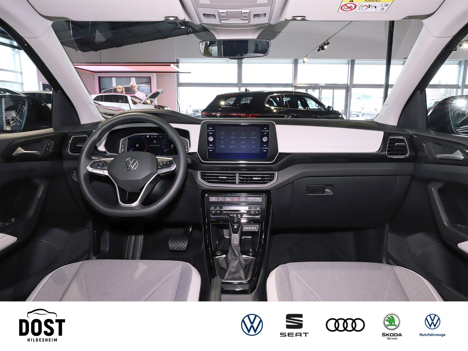 Fahrzeugabbildung Volkswagen T-Cross Style 1.0 l TSI DSG AHK+ACC+NAVI+KAMERA