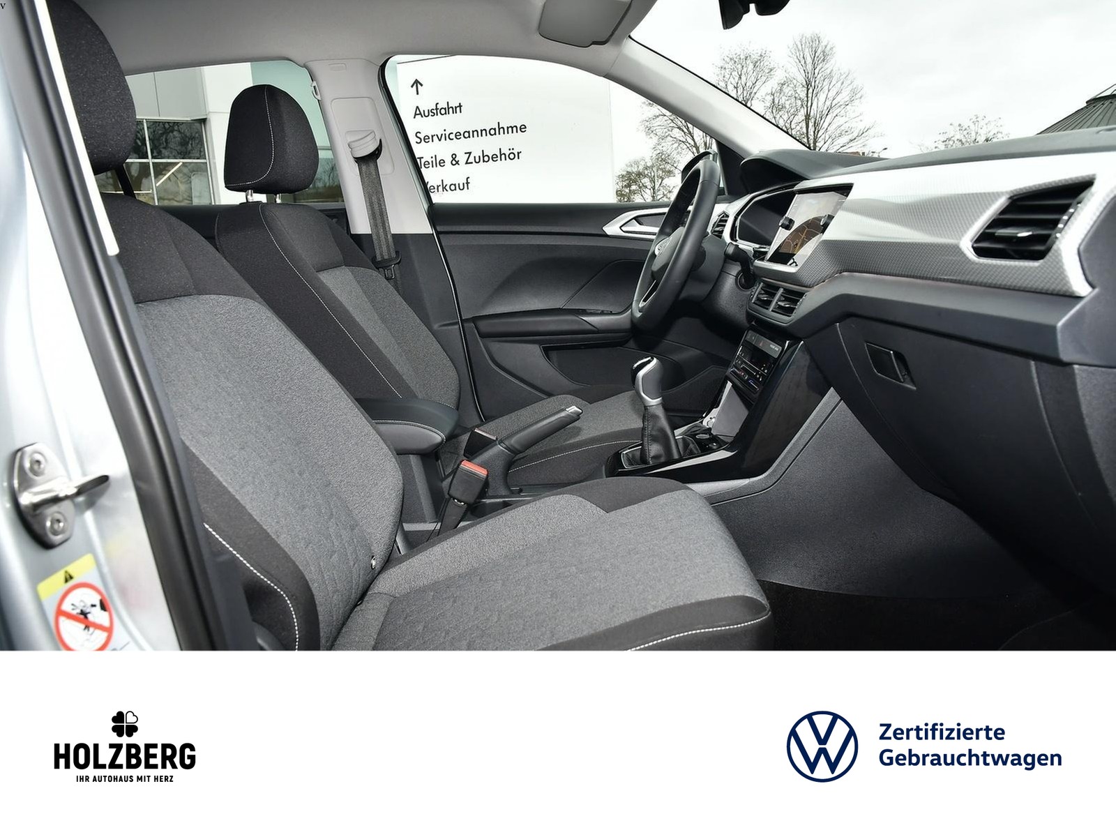 Fahrzeugabbildung Volkswagen T-Cross 1.0 TSI Move NAVI+KAMERA+SHZ+ACC+PDC+BT