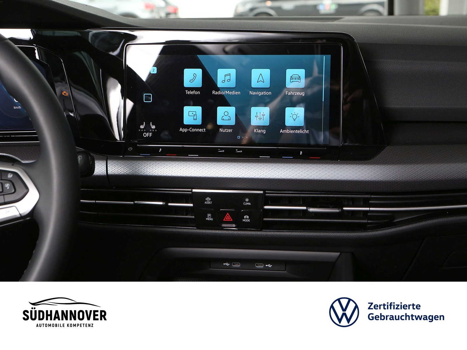 Fahrzeugabbildung Volkswagen Golf VIII Variant Active 1.5 TSI NAVI+LED+STANDH