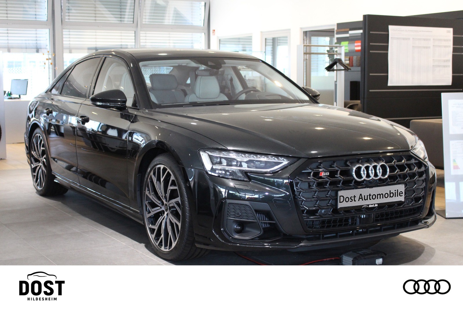 Fahrzeugabbildung Audi S8 UPE 179035,-  PANO+TV+STHZG