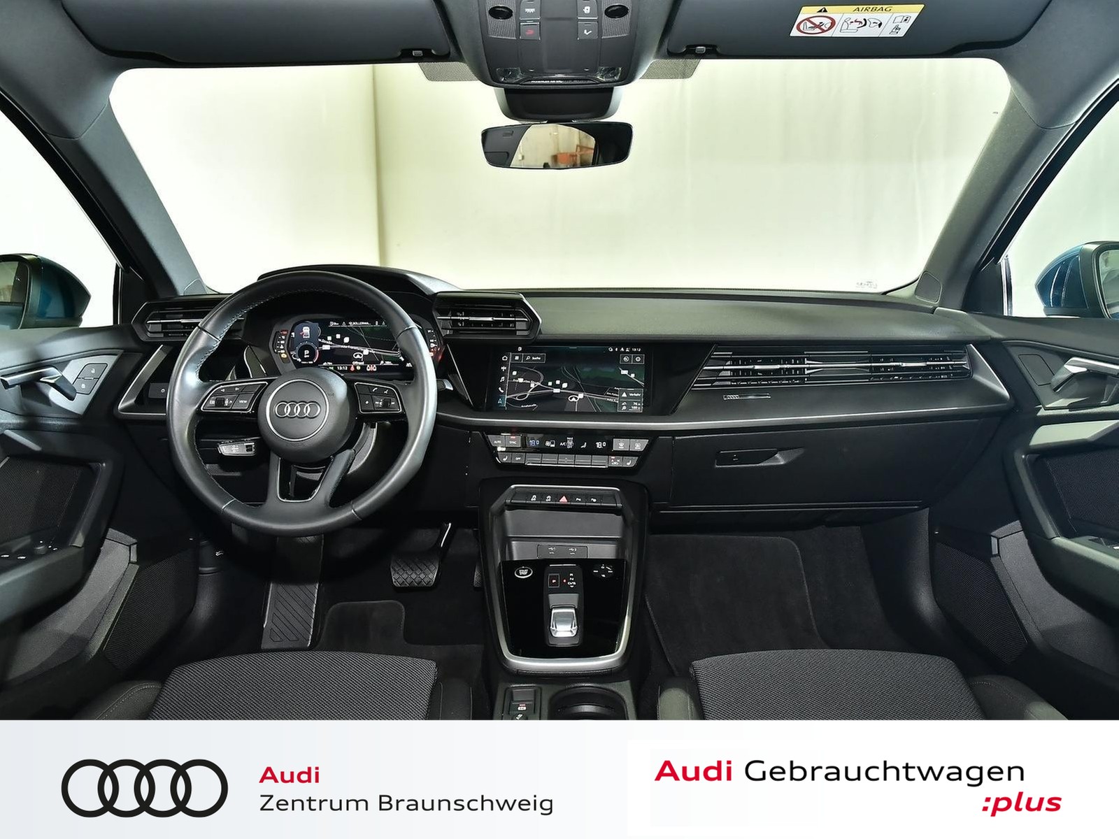 Fahrzeugabbildung Audi A3 Limousine advanced 35 TFSI MATRIX-LED+NAVI