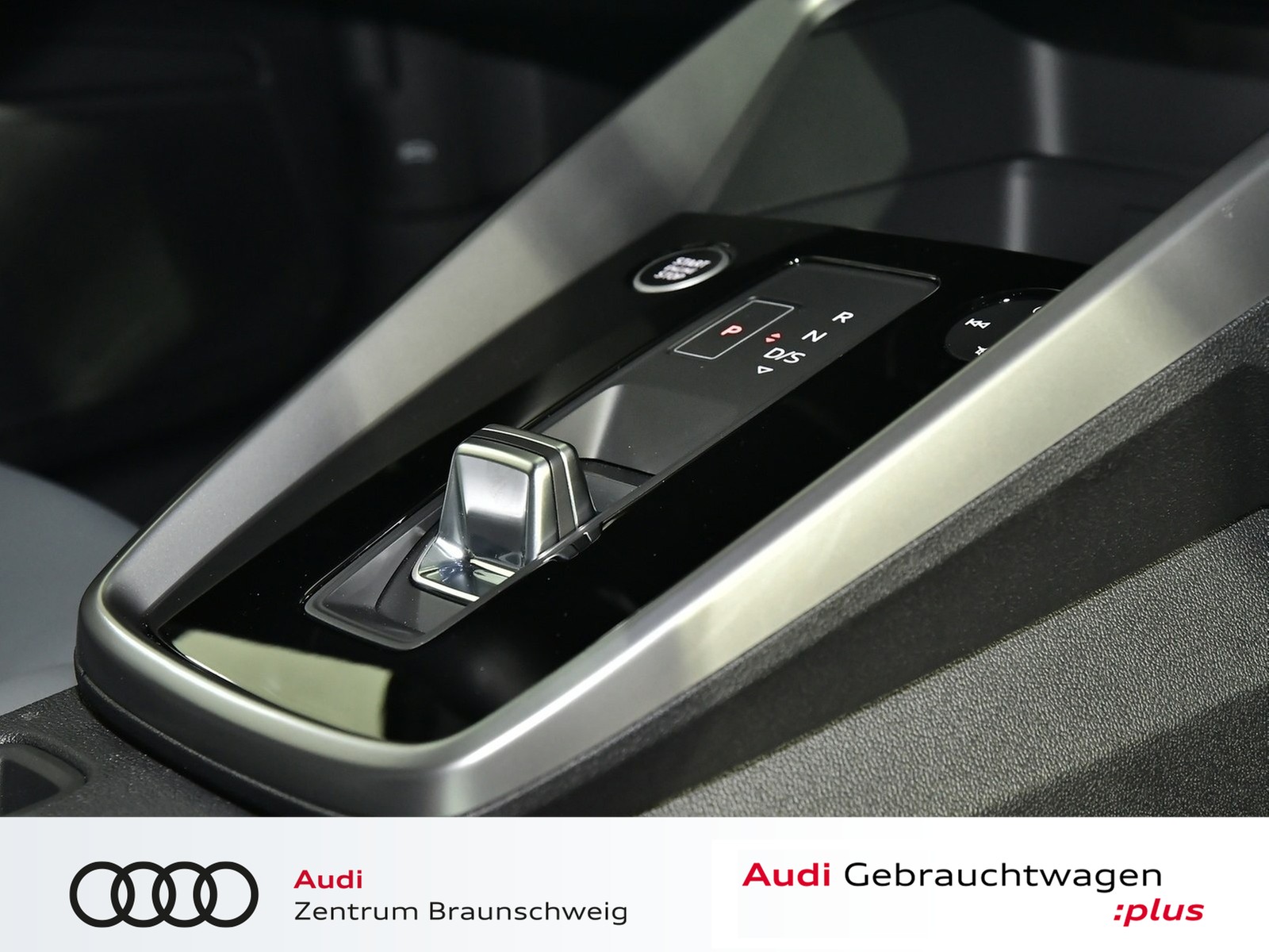 Fahrzeugabbildung Audi A3 Sportback S line 30 TDI S-tronic NAVI+SHZ
