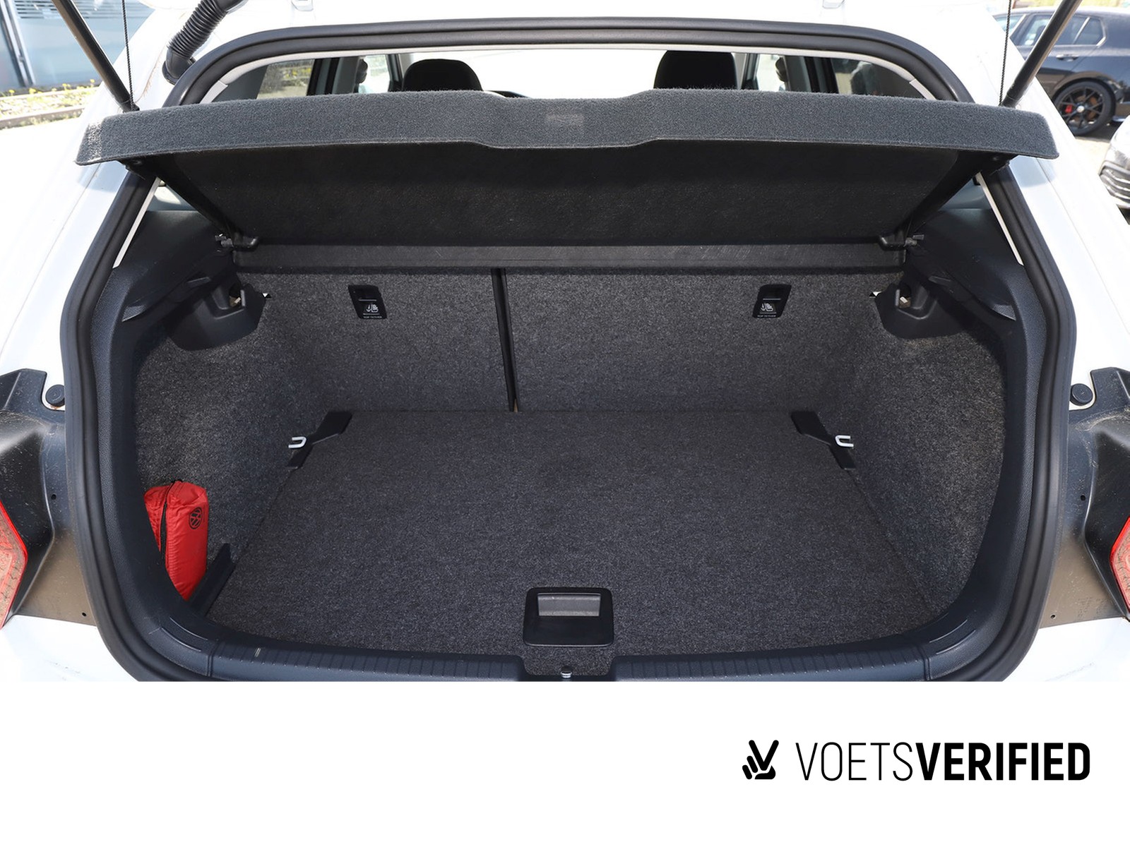 Fahrzeugabbildung Volkswagen Polo Comfortline 1.0 AHK KAMERA NAV