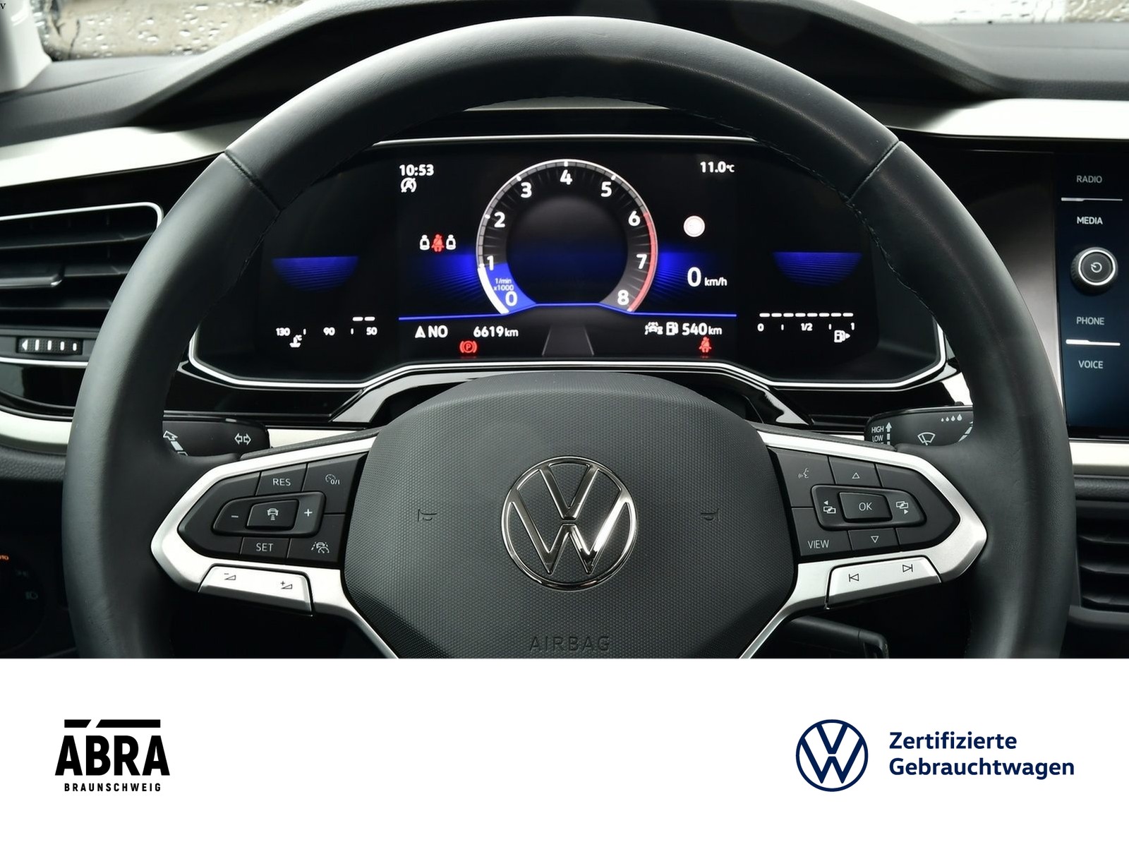Fahrzeugabbildung Volkswagen Taigo 1.0 TSI Move LED+NAV+CAM+ACC+PDC+LANE
