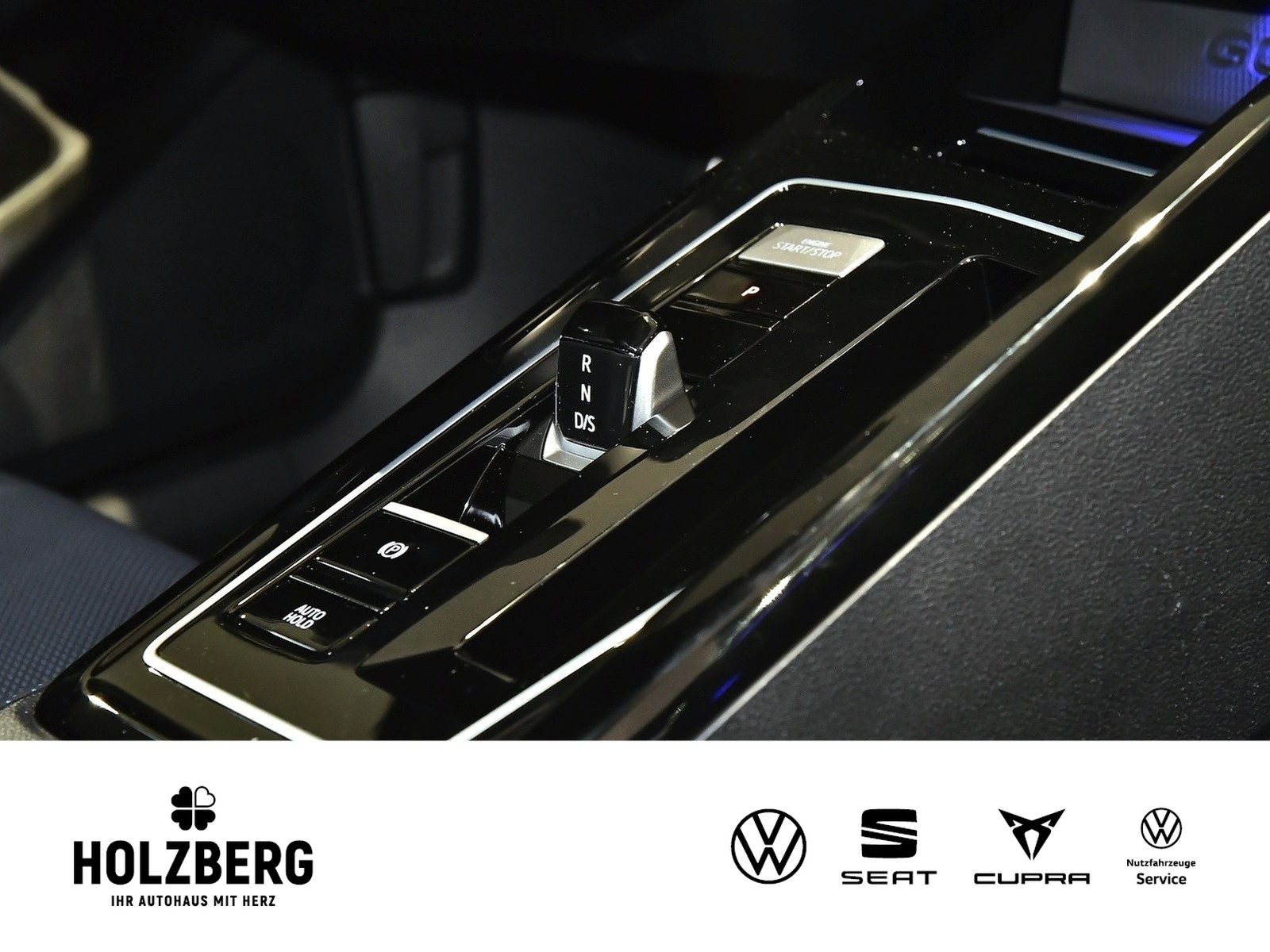 Fahrzeugabbildung Volkswagen Golf 2.0 TSI DSG R Performance 4Motion 20 Years