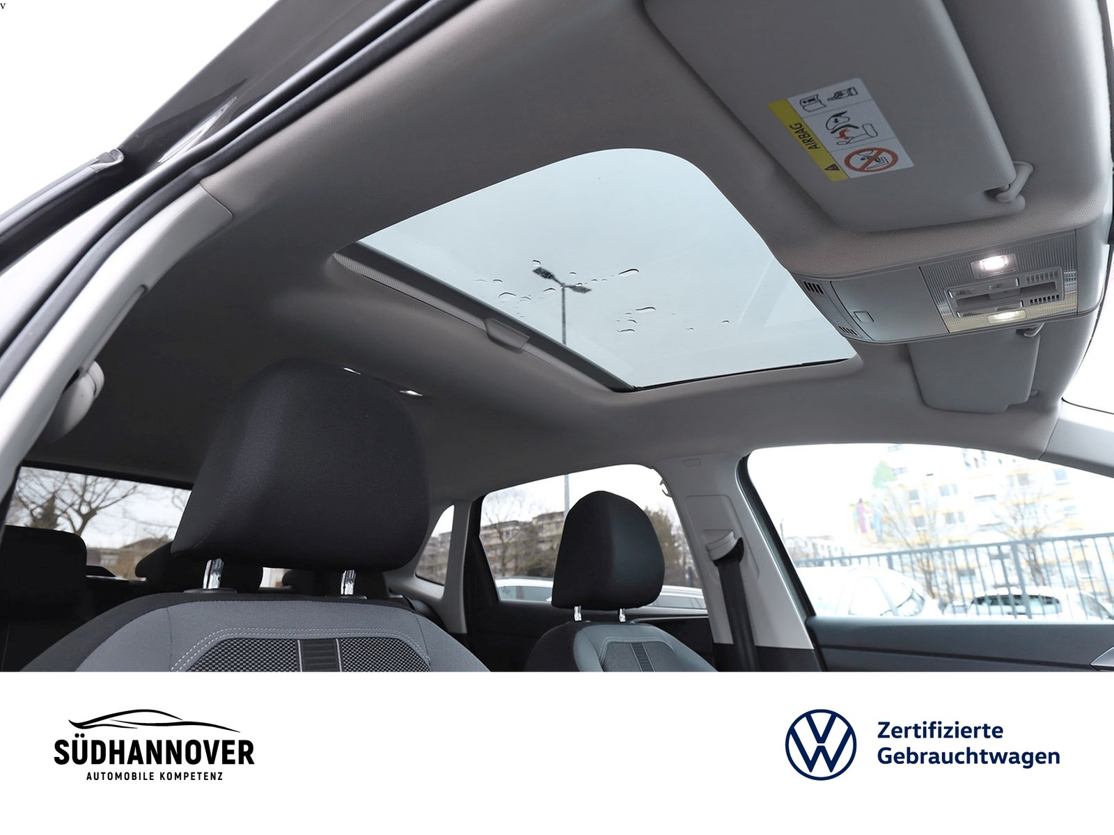 Fahrzeugabbildung Volkswagen Polo Highline 1.0 TSI NAVI+PANO+LED+PDC+KAMERA