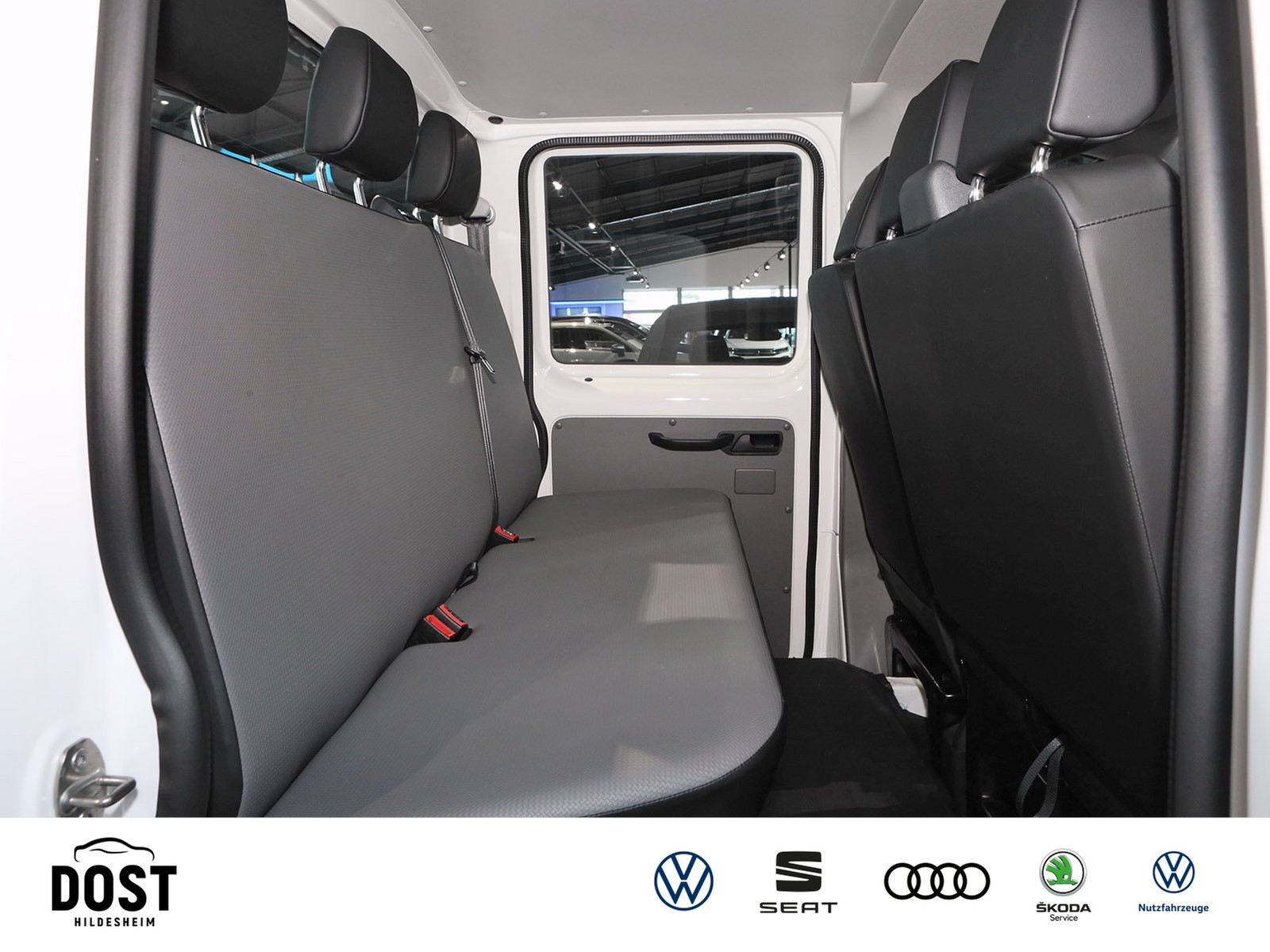 Fahrzeugabbildung Volkswagen Transporter T6.1 Doka 2,0 5-Gang GJR+AHK+KLIMA