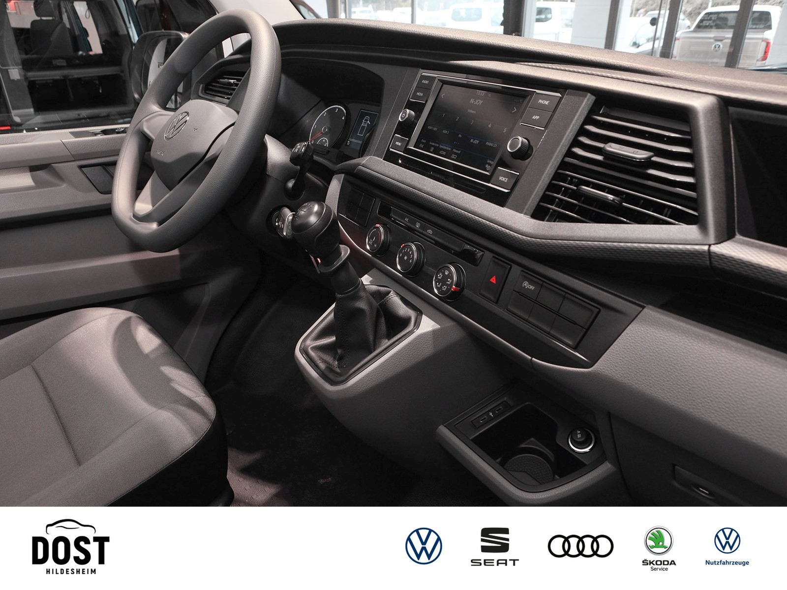 Fahrzeugabbildung Volkswagen Transporter T6.1 Tiefladepritsche EK 2,0 TDI
