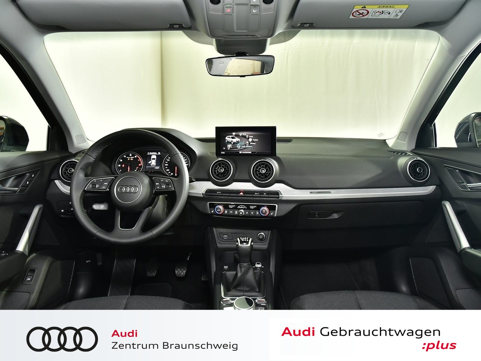 Fahrzeugabbildung Audi Q2 S line 30 TFSI AHK+LED+GRA+PDC HINTEN