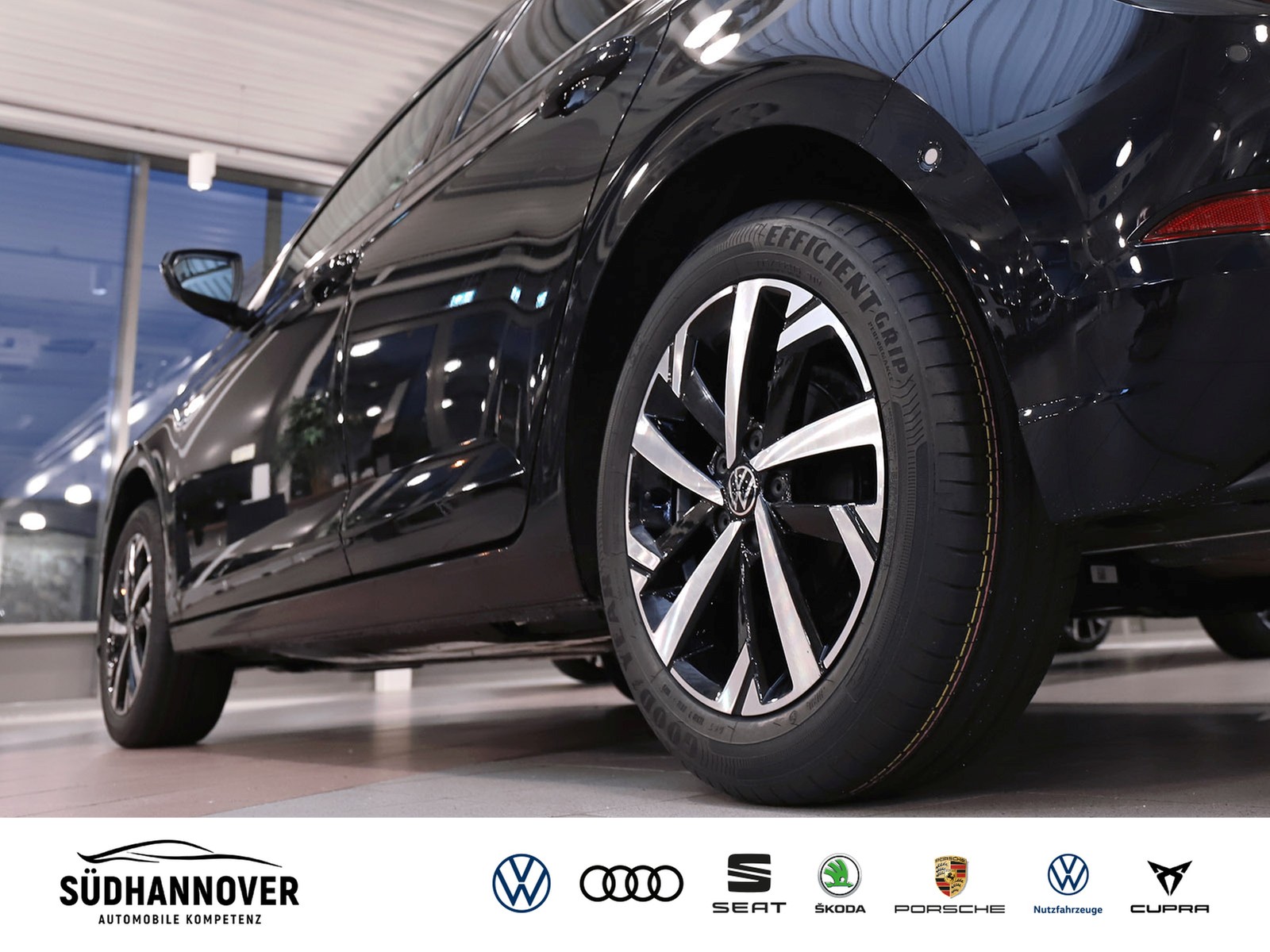 Fahrzeugabbildung Volkswagen Polo MOVE 1.0 TSI PLUS+IQ-DRIVE+NAV+PARK+COMFORT
