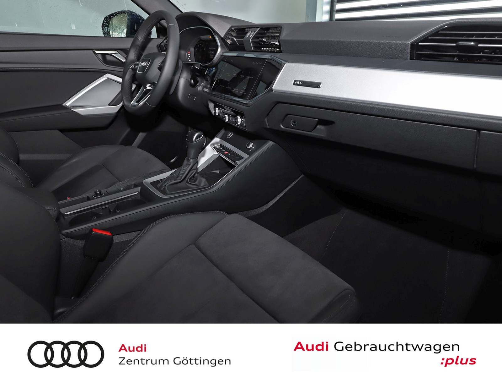 Fahrzeugabbildung Audi Q3 Sportback 35 TFSI S tro. +AHK+LED+NAVI+SOUND