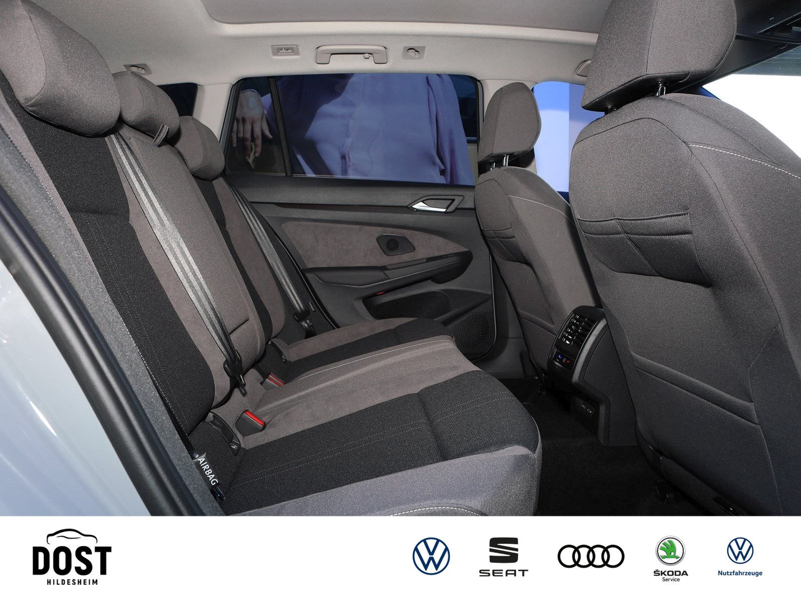 Fahrzeugabbildung Volkswagen Golf Variant Alltrack 4MOTION 2,0 TDI DSG PANO
