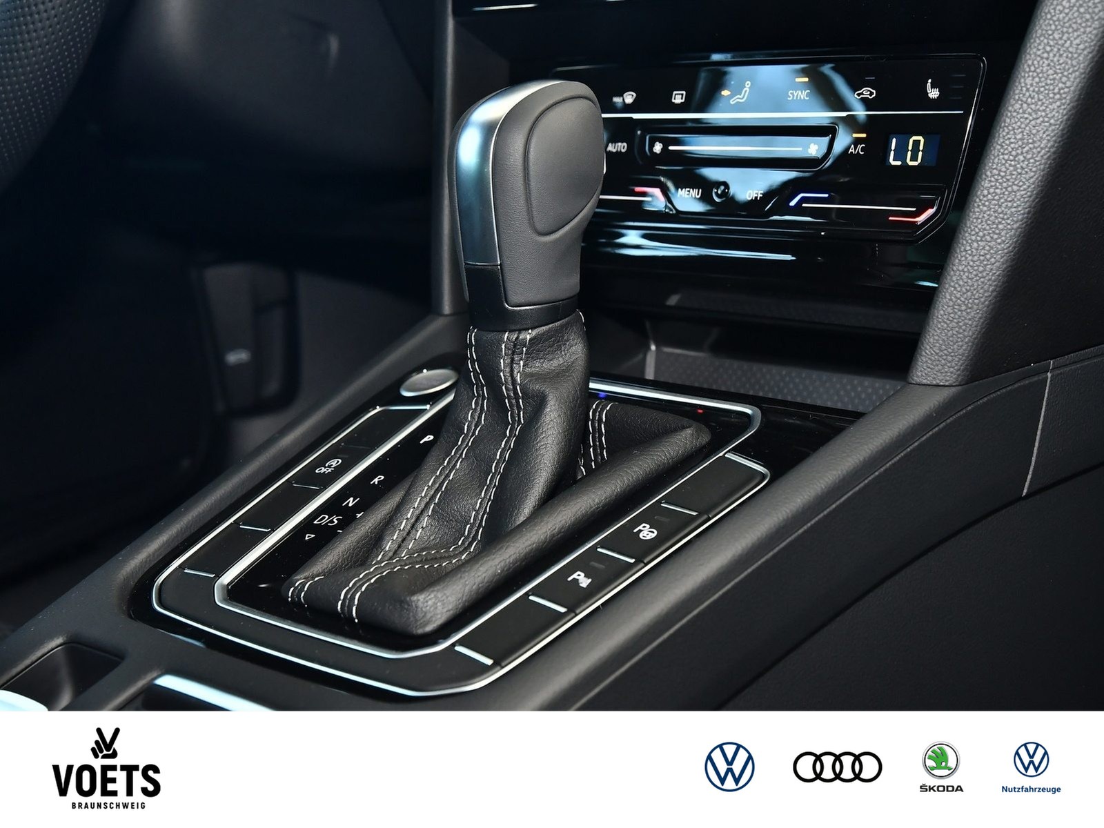 Fahrzeugabbildung Volkswagen Passat Variant R-Line 2.0 TDI DSG NAVI+ACC+MATRIX-LED
