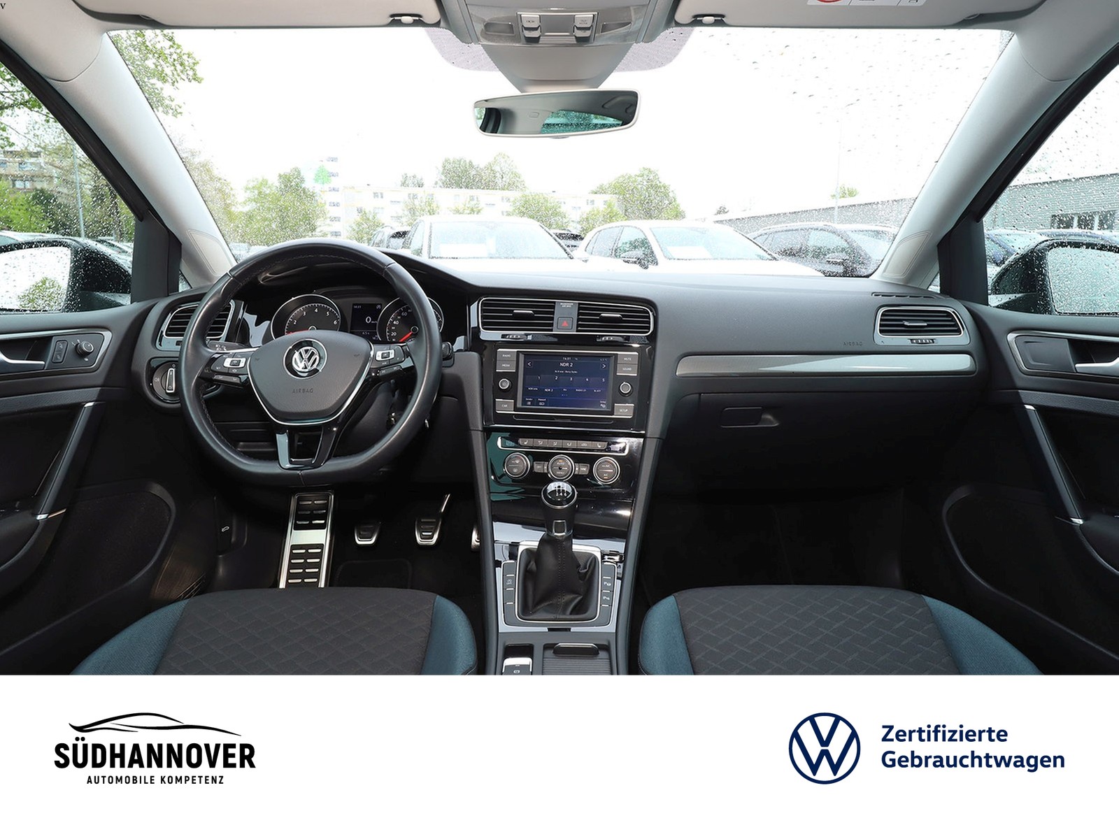 Fahrzeugabbildung Volkswagen Golf VII IQ.DRIVE 1.0 TSI CLIMATR.+SHZ+PDC+GRA