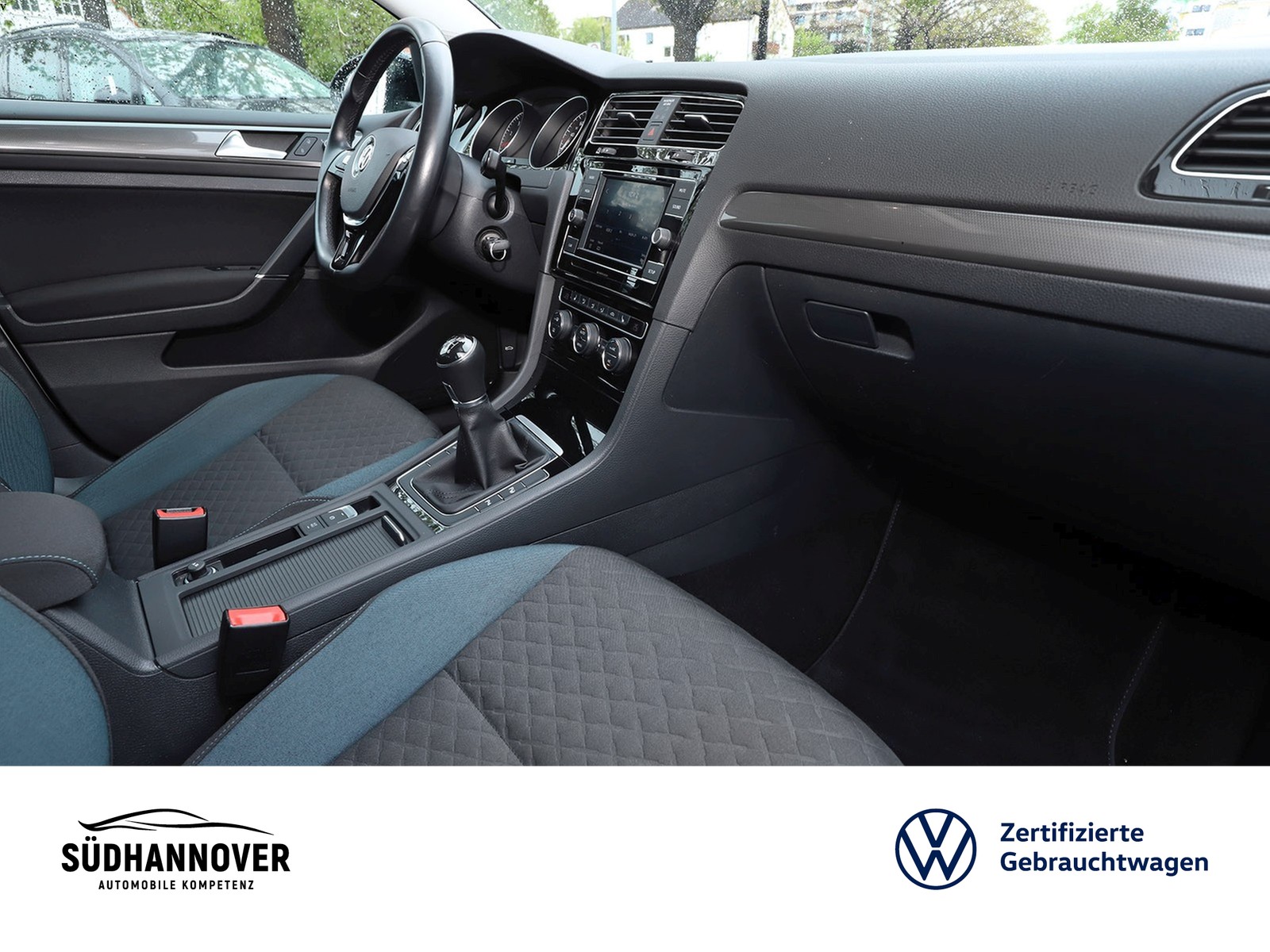 Fahrzeugabbildung Volkswagen Golf VII IQ.DRIVE 1.0 TSI CLIMATR.+SHZ+PDC+GRA