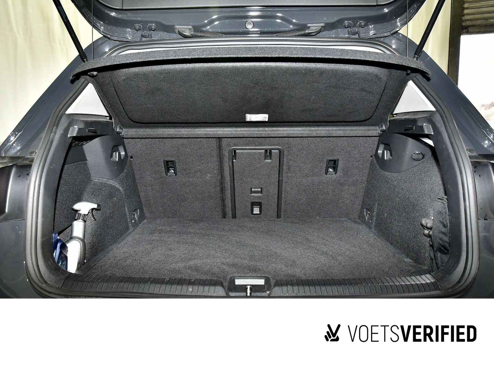 Fahrzeugabbildung Volkswagen Golf Life 1.5 TSI NAVI+LED+ACC+SHZ