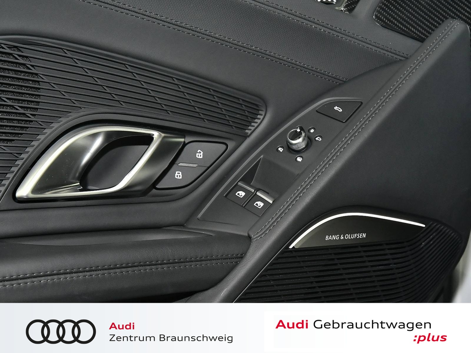 Fahrzeugabbildung Audi R8 Coupe performance 5.2 FSI quattro B&O+LED+NAV