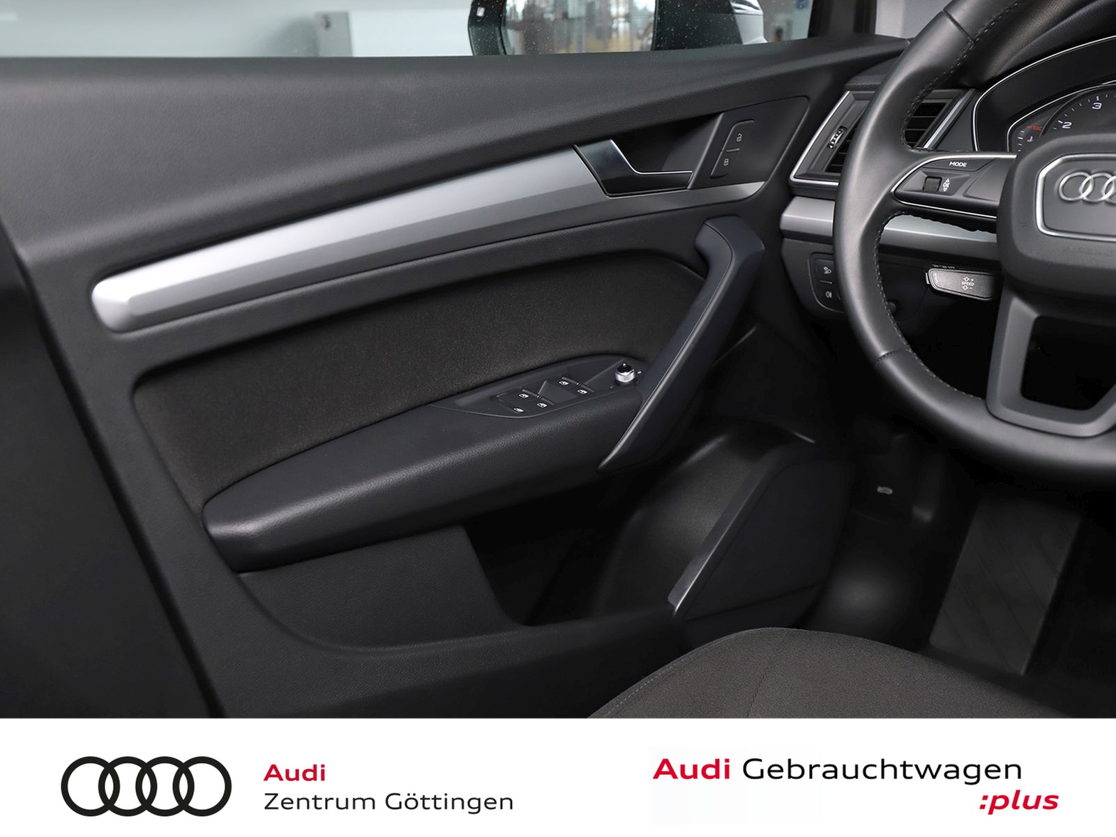 Fahrzeugabbildung Audi Q5 35 TDI S tronic +AHK schwenkbar+TEMPOMAT