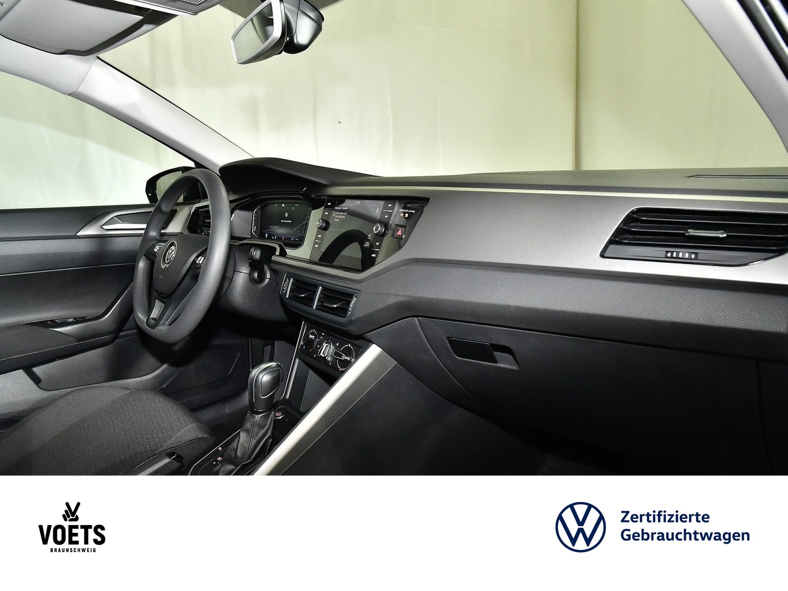 Fahrzeugabbildung Volkswagen Polo Comfortline 1.0 TSI DSG SHZ+NAVI