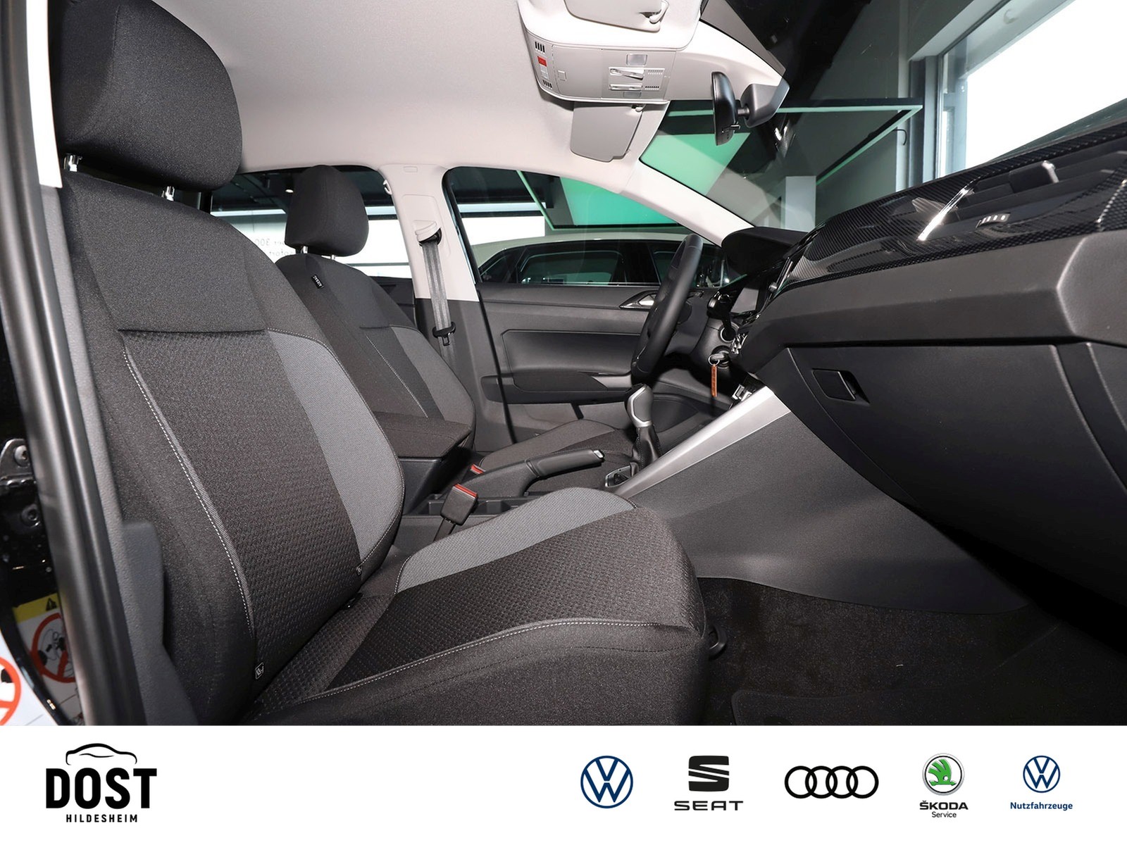 Fahrzeugabbildung Volkswagen Polo Life 1,0 l 5-Gang SHZ+KAMERA+GJR+GRA
