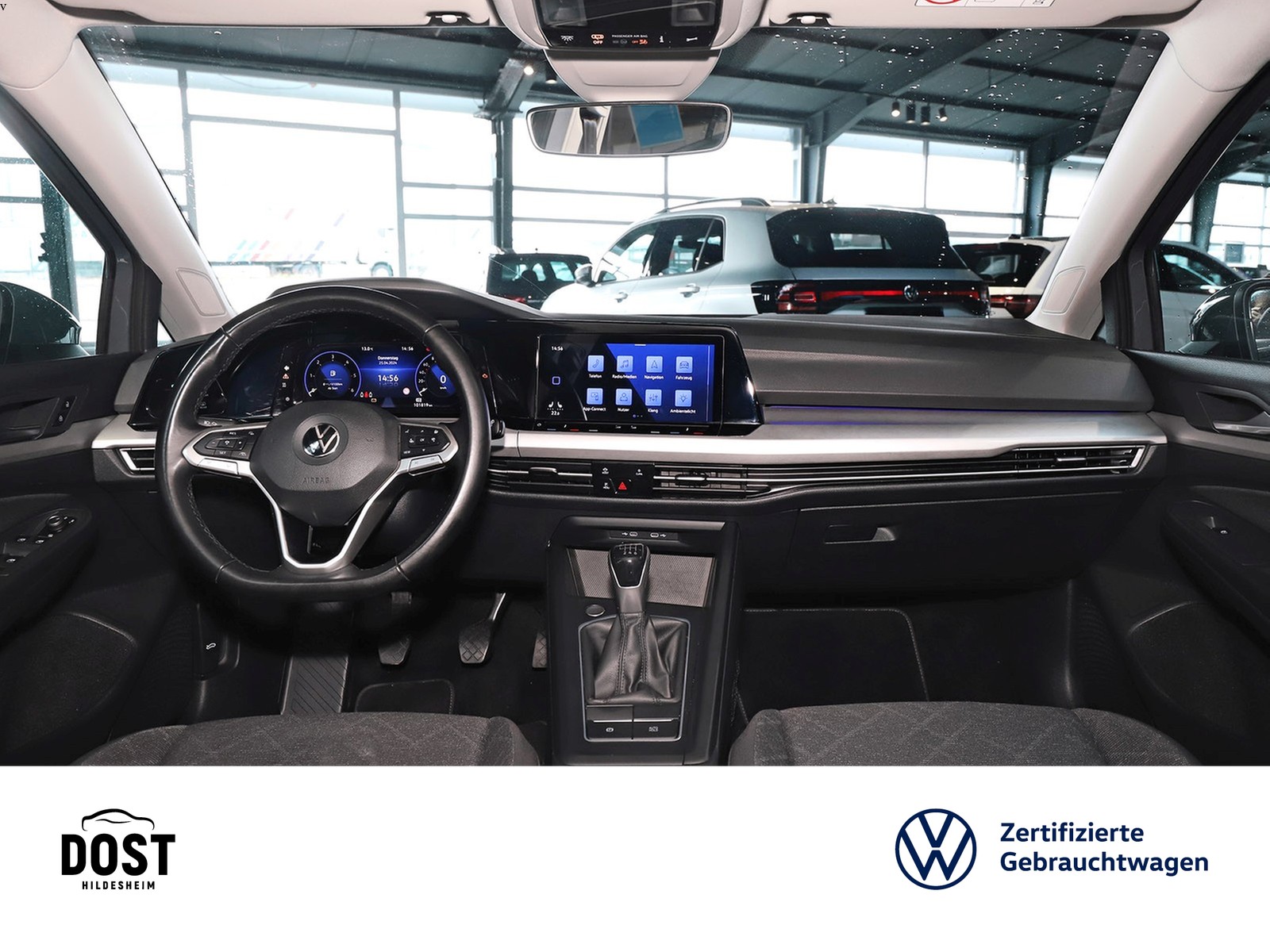 Fahrzeugabbildung Volkswagen Golf VIII Variant 2.0 TDI Life NAVI+LED+ACC+KAMERA