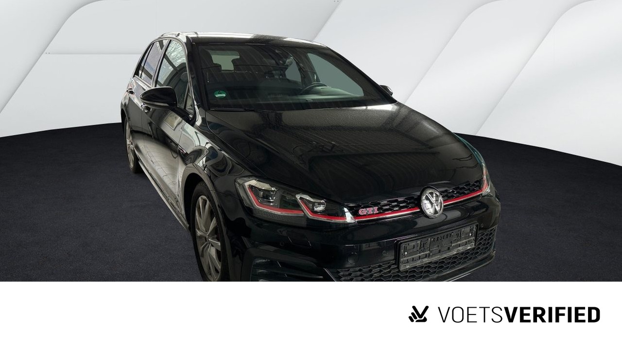 Volkswagen Golf VII GTI Performance 2.0 TSI DSG LED+NAVI+RearView