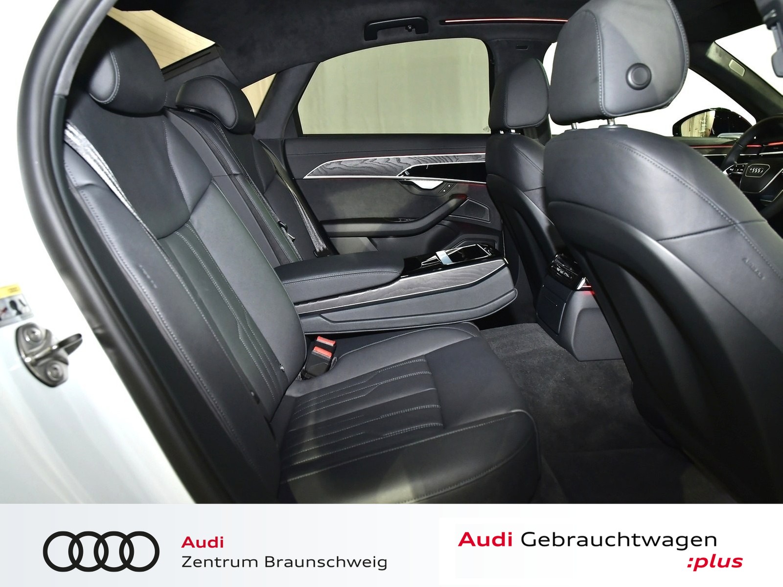 Fahrzeugabbildung Audi A8 50 TDI quattro S-Line B&O+MATRIX-LED+HuD+PANO+NAVI