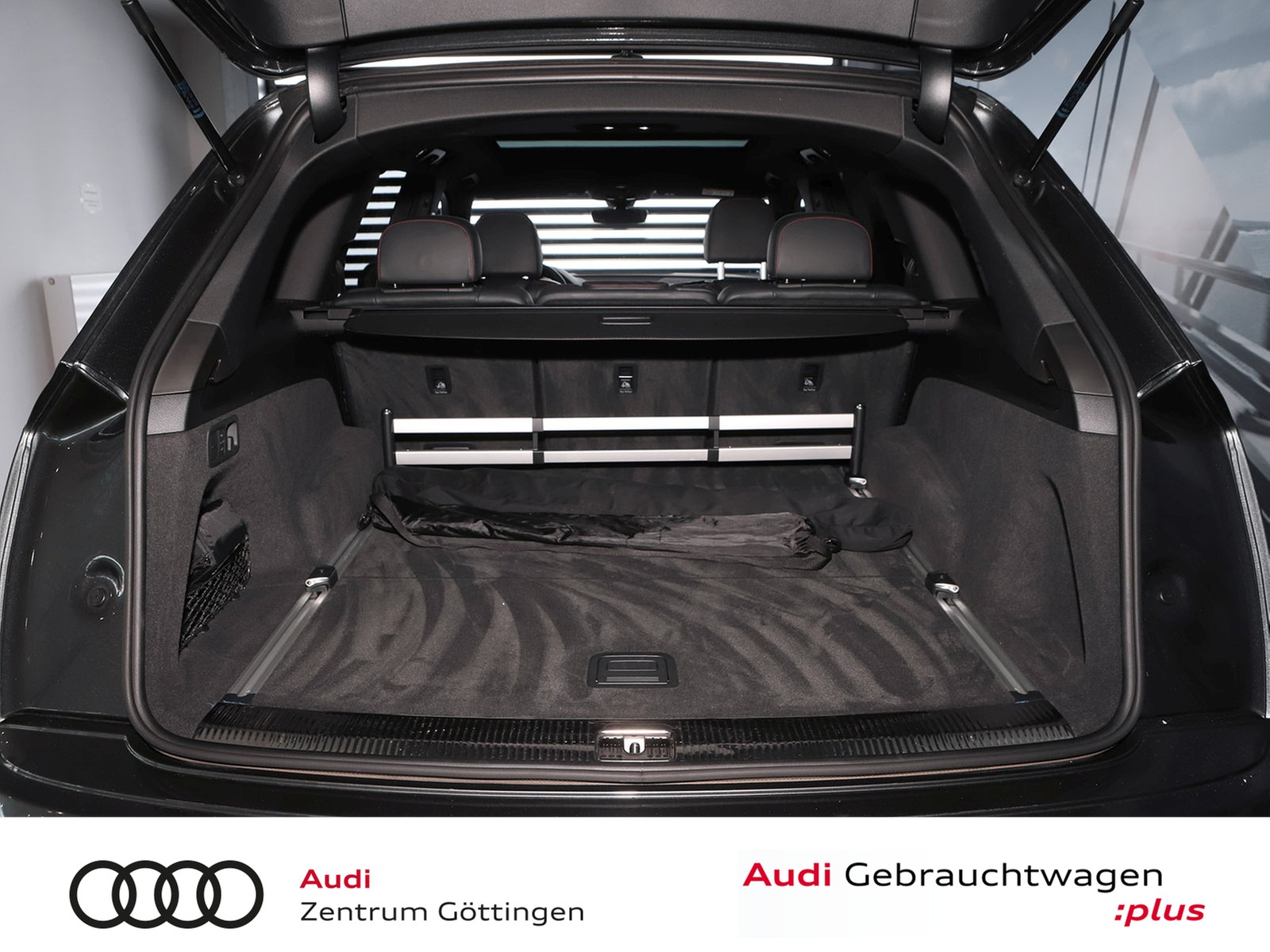 Fahrzeugabbildung Audi SQ7 4.0 TDI quat. tiptr. +PANO+SHz.+MATRIX+BOSE