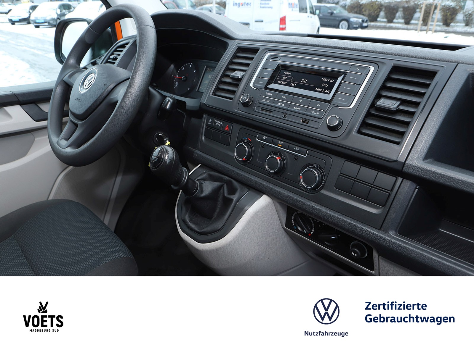 Fahrzeugabbildung Volkswagen T6 KOMBI 2.0 TDI KR CLIMATIC+REGAL+LUFT-STANDHZG
